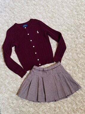 Polo Ralph Lauren Girls’ Mini Cable Cotton Cardi/H&M Houndstooth Pleated Skirt